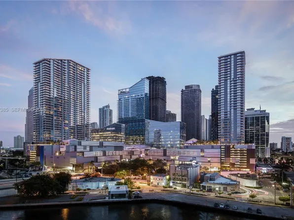 88 SW 7th St APT 2501, Miami, FL 33130