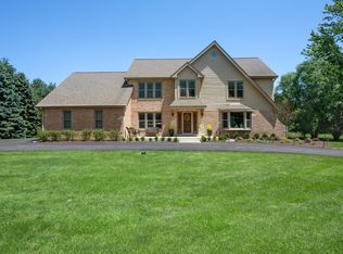 5N601 Chambellan Ln, Wayne, IL 60184