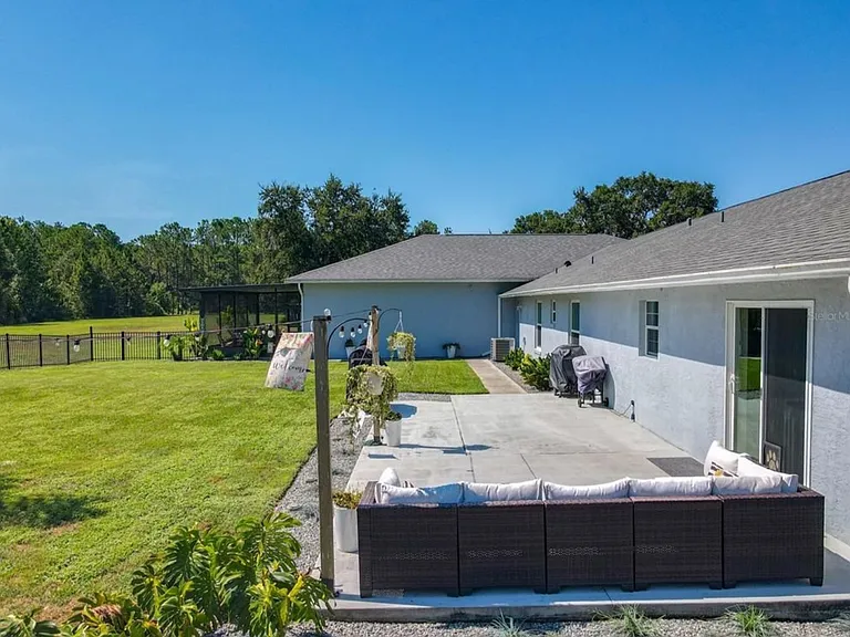4400 Thermal Ln — Photo 40