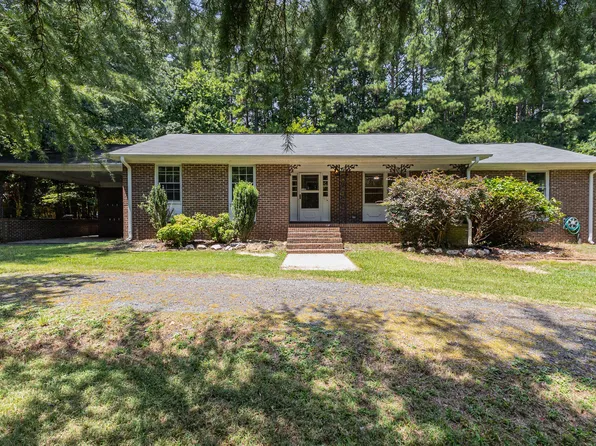 817 Bent Creek Rd, Bahama, NC 27503