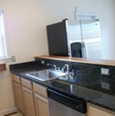 2nd image of 39R Middle St