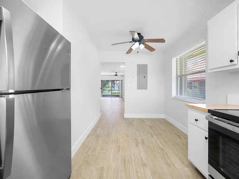 6371 Boca Cir — Photo 14