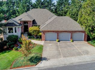 19114 35th Pl, Lake Oswego, OR