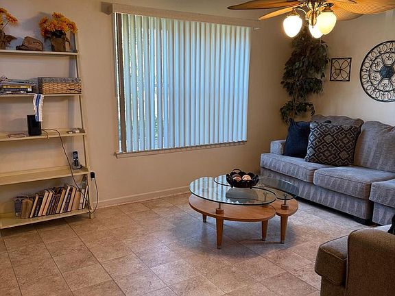 4th image of 371 Cherrywood Dr