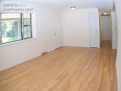 3rd image of 11 Baylor Dr
