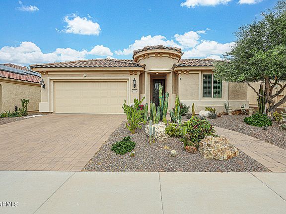 3rd image of 26882 W UTOPIA Road