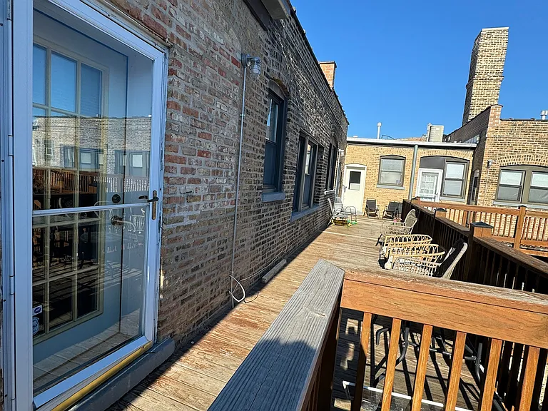 1340 W Irving Park Rd #3 — Photo 29