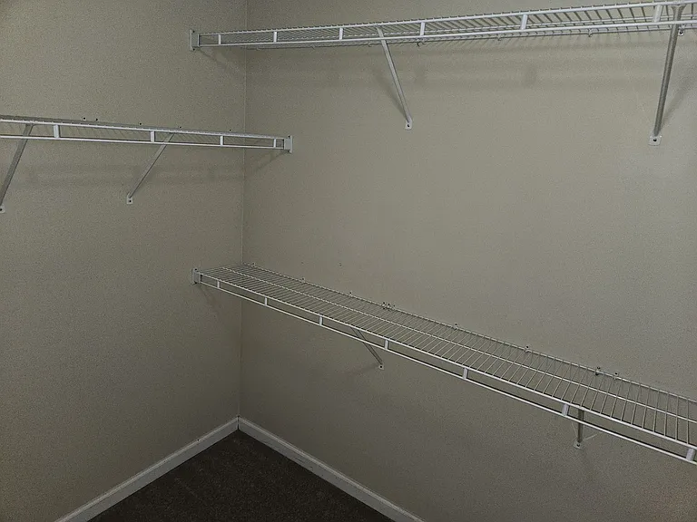 403 Ford Ct — Photo 25