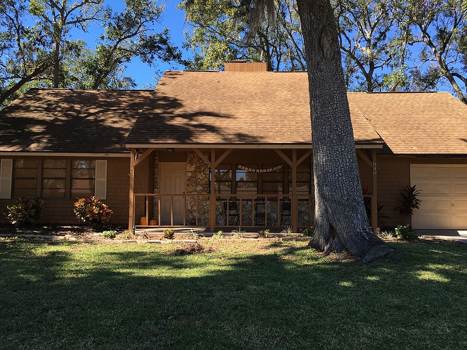 1st image of 946 Tall Pine Dr