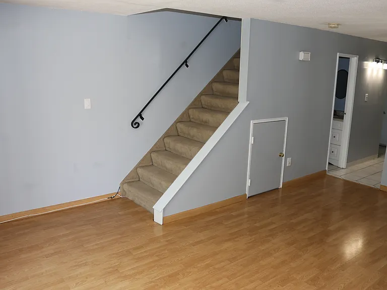 10 Village Brook Ln — Photo 75