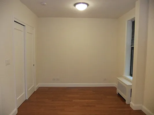 Rented by Goldfarb Properties | media 9