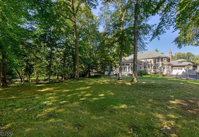 7 Byron Rd — Photo 30