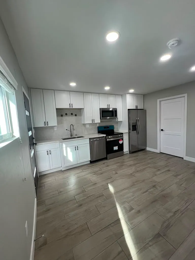 3322 Altadena Ave — Photo 3