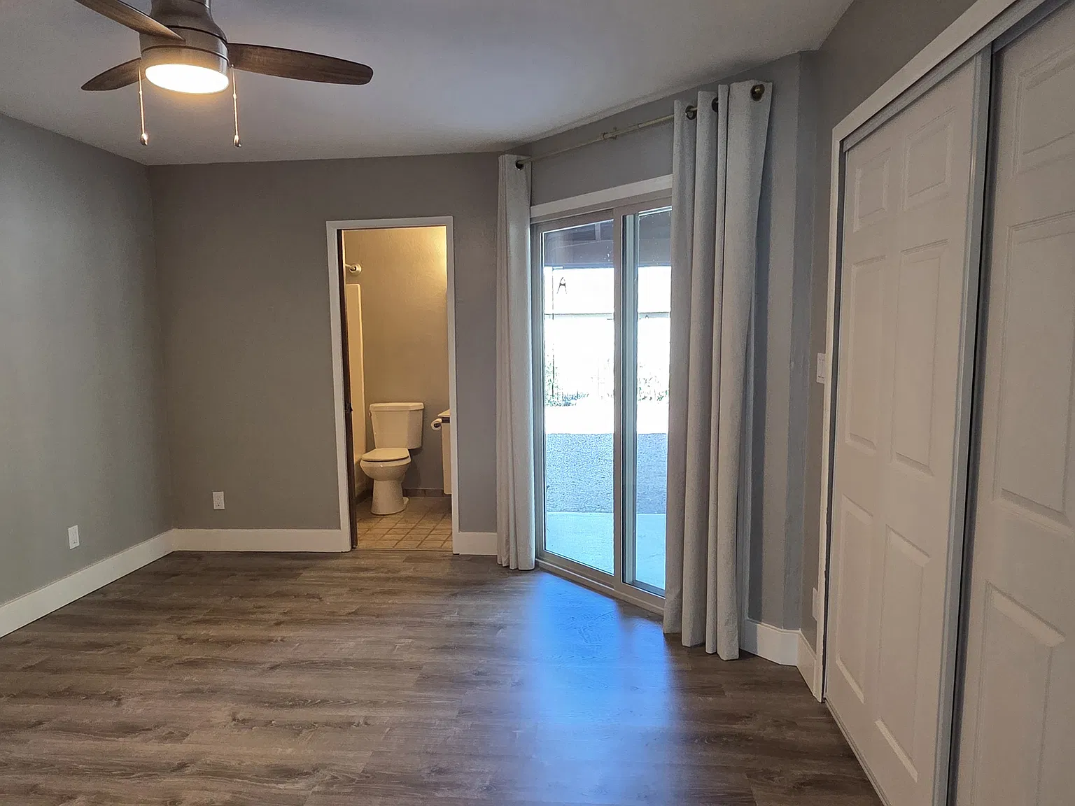 2 bed, 1200 sqft, $2,500 — Photo 3