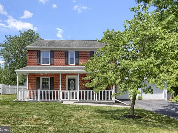 2826 W Rosegarden Blvd, Mechanicsburg, PA 17055