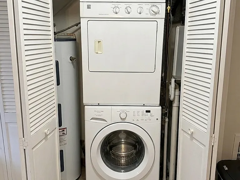 1531 Whitehall Blvd — Photo 15