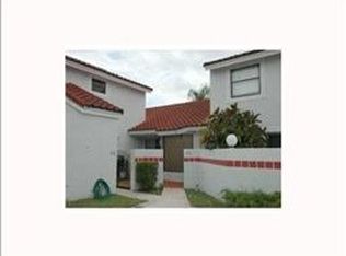 2004 San Remo Cir, Homestead, FL 33035