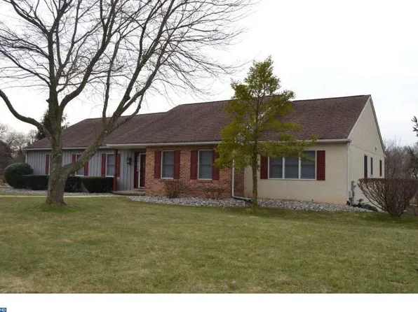 114 Cameron Dr, Hockessin, DE 19707