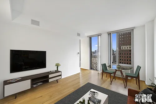 172 Montague St Photo 1
