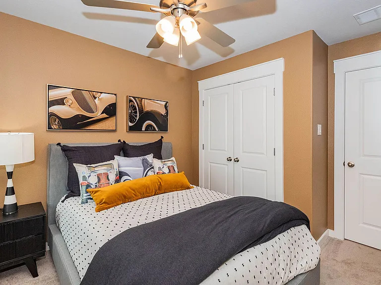 Tavolo Park Townhomes — Photo 24