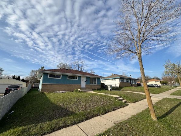 8210 West Winfield AVENUE, Milwaukee, WI 53218