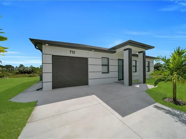 711 Roma Ave S, Lehigh Acres, FL 33974