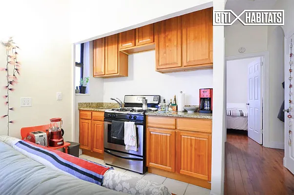 Rented by Citi Habitats | media 8