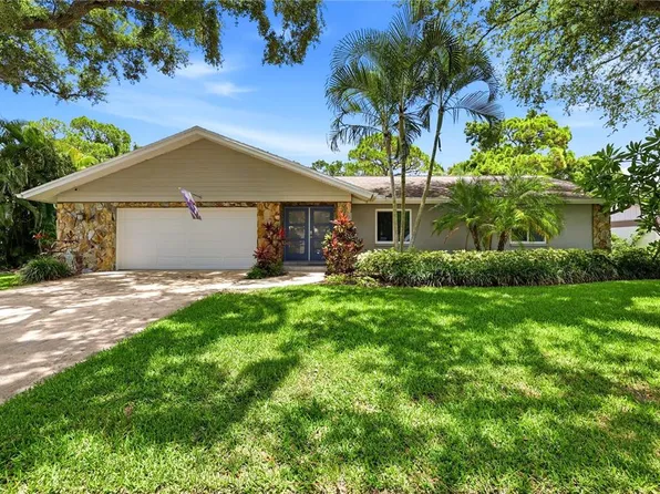 13867 Feather Sound Dr, Clearwater, FL 33762