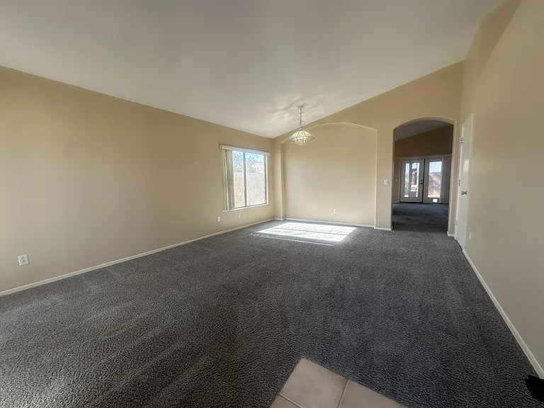 3285 E Ford Ave — Photo 4
