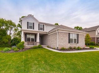 57825 Village Dr, New Hudson, MI 48165