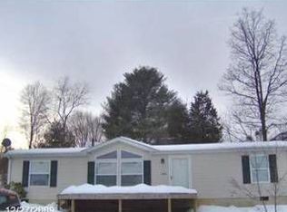 3365 Springview Dr, Christiansburg, VA 24073