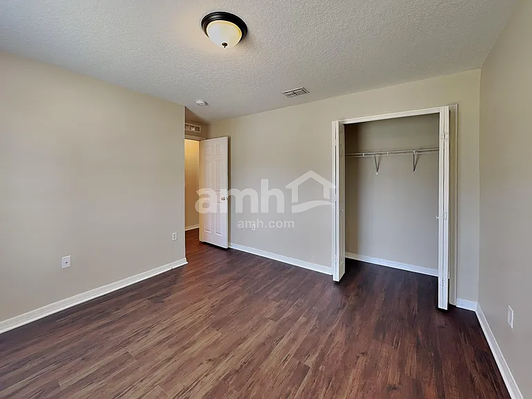 5498 Cougar Park Ct — Photo 19