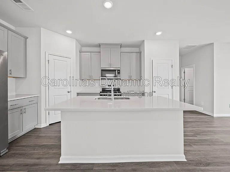 4080 County Down Ave — Photo 13