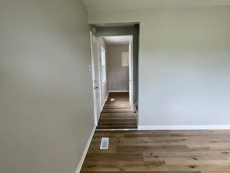 4974 Tennessee St — Photo 6