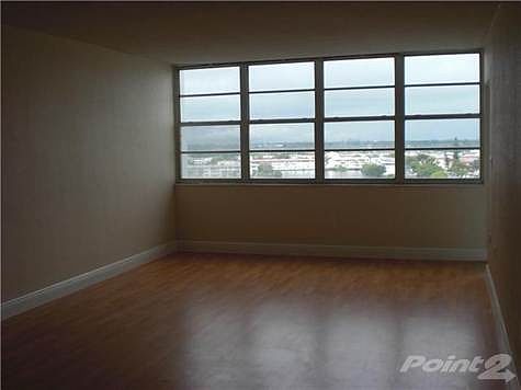 4th image of 1351 NE Miami Gardens Dr APT 912E