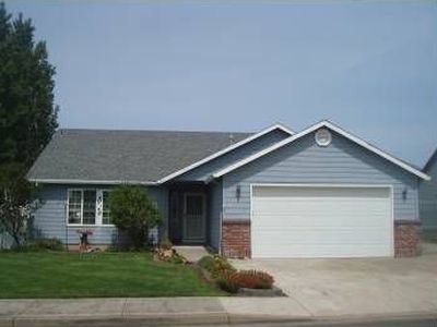 715 Patrol St, Molalla, OR, 97038