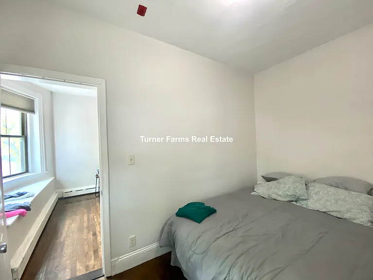 114 Willow St #2F — Photo 13