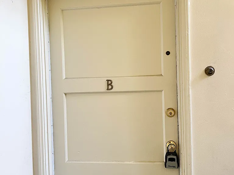 6 Bonita St #13 — Photo 10