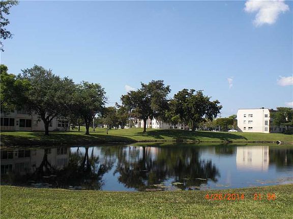 5th image of 9281 Sunrise Lakes Blvd APT 202