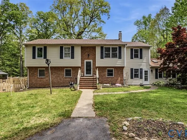 17909 Sandy Ford Rd, South Chesterfield, VA 23803