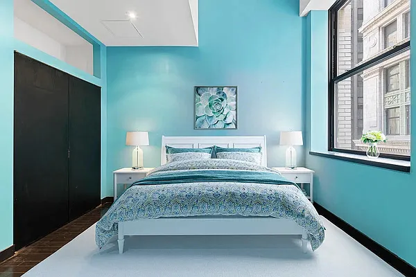 Rented by Compass | media 18