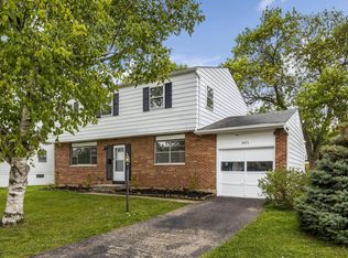3953 Santa Maria Dr, Grove City, OH