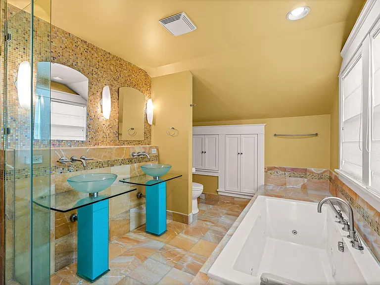 3455 NE Tillamook St — Photo 24