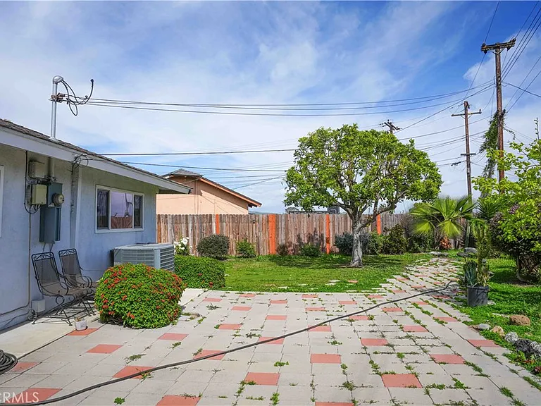 16340 Red Coach Ln — Photo 5