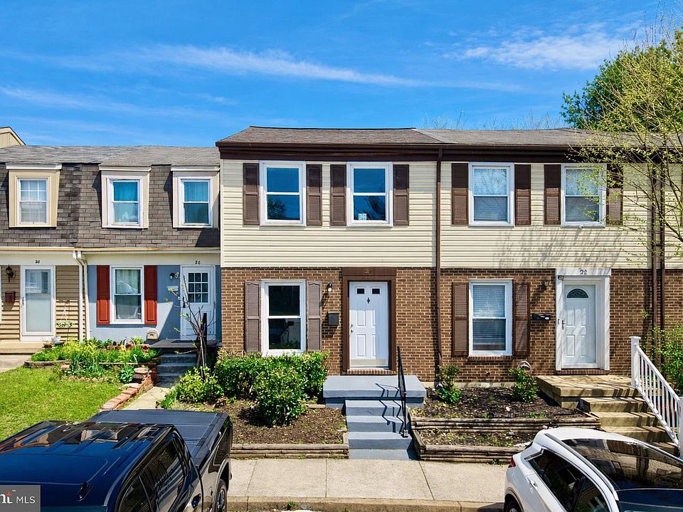 1st image of 24 Lerner Ct #32H
