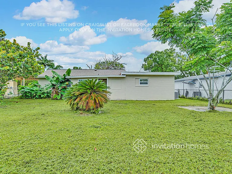 4033 Castlegate Dr — Photo 21