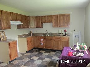 2nd image of 612 Briar Ct