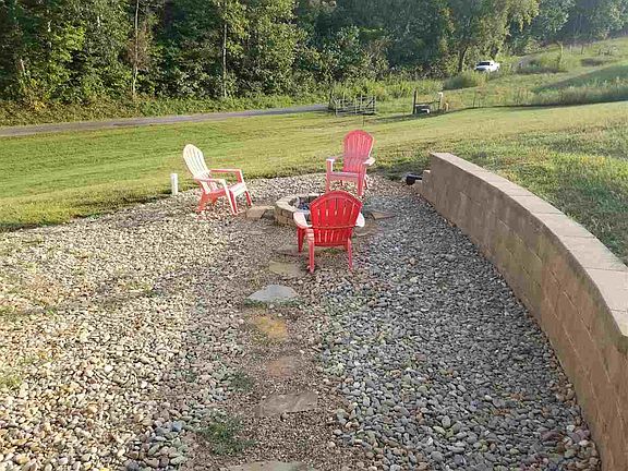5th image of 552 Mooresburg Springs Rd