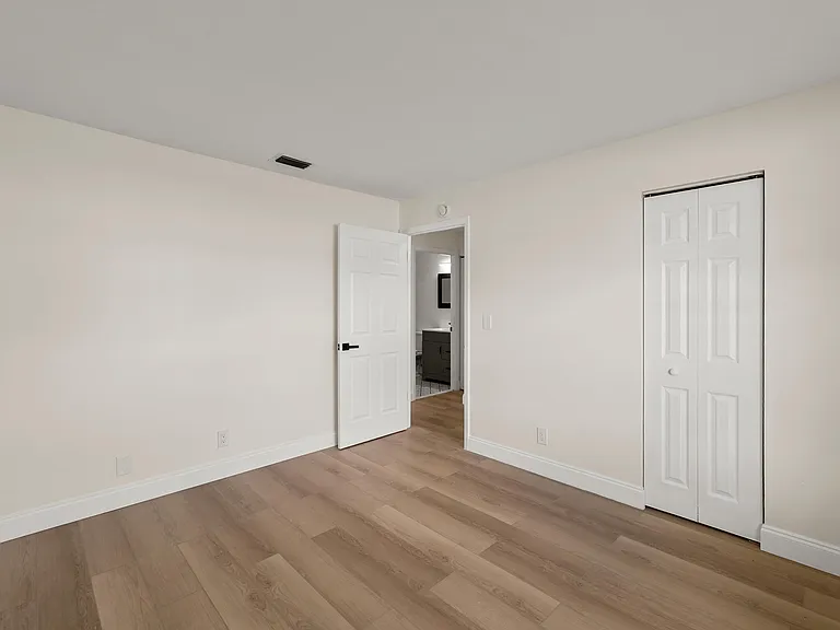 7406 Willow Spring Cir N — Photo 10