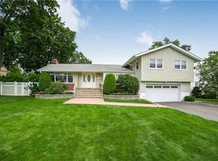 198 Grandview Blvd, Yonkers, NY 10710